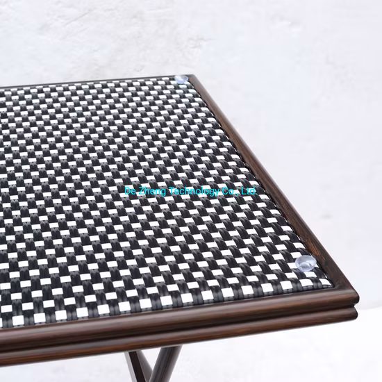 Commercial Leisure Modernes Outdoor-Esstisch- und Stuhlset aus Korbgeflecht aus Aluminium