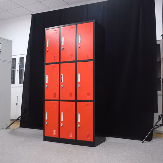 Hochwertige Metallschränke mit 8 Türen und mehrlagigem Edelstahl-Kleiderschrank